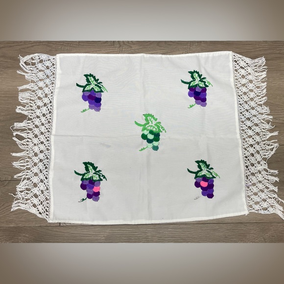 handmade Other - Grapes Embroidered Cloth Napkin Tortilla Warmer Servilleta